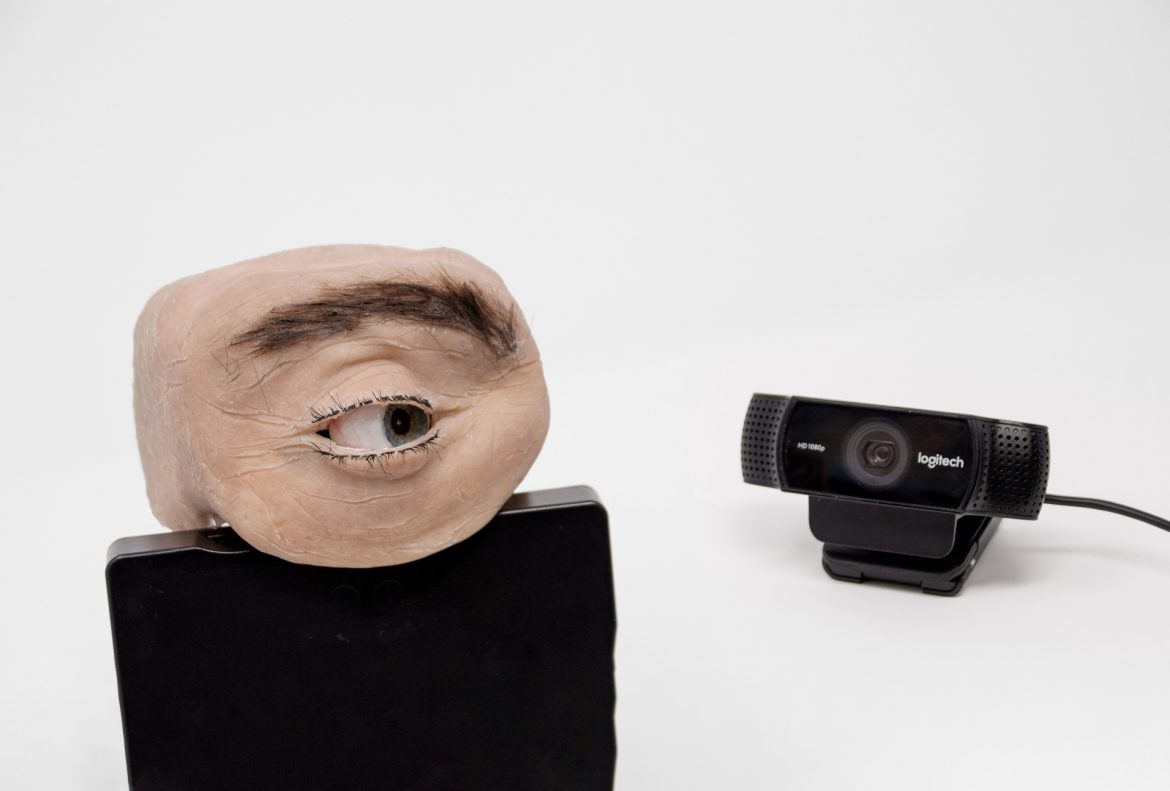 Eyecam mô phỏng mắt người có thể chuyển động